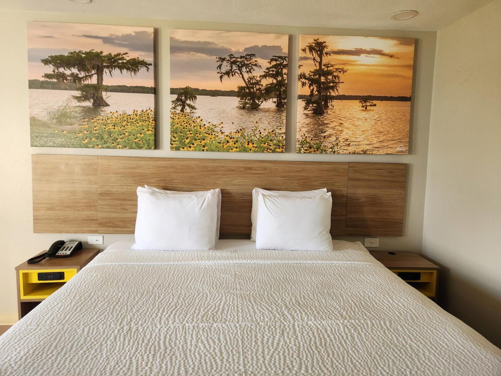 Days Inn By Wyndham Lafayette Scott Экстерьер фото