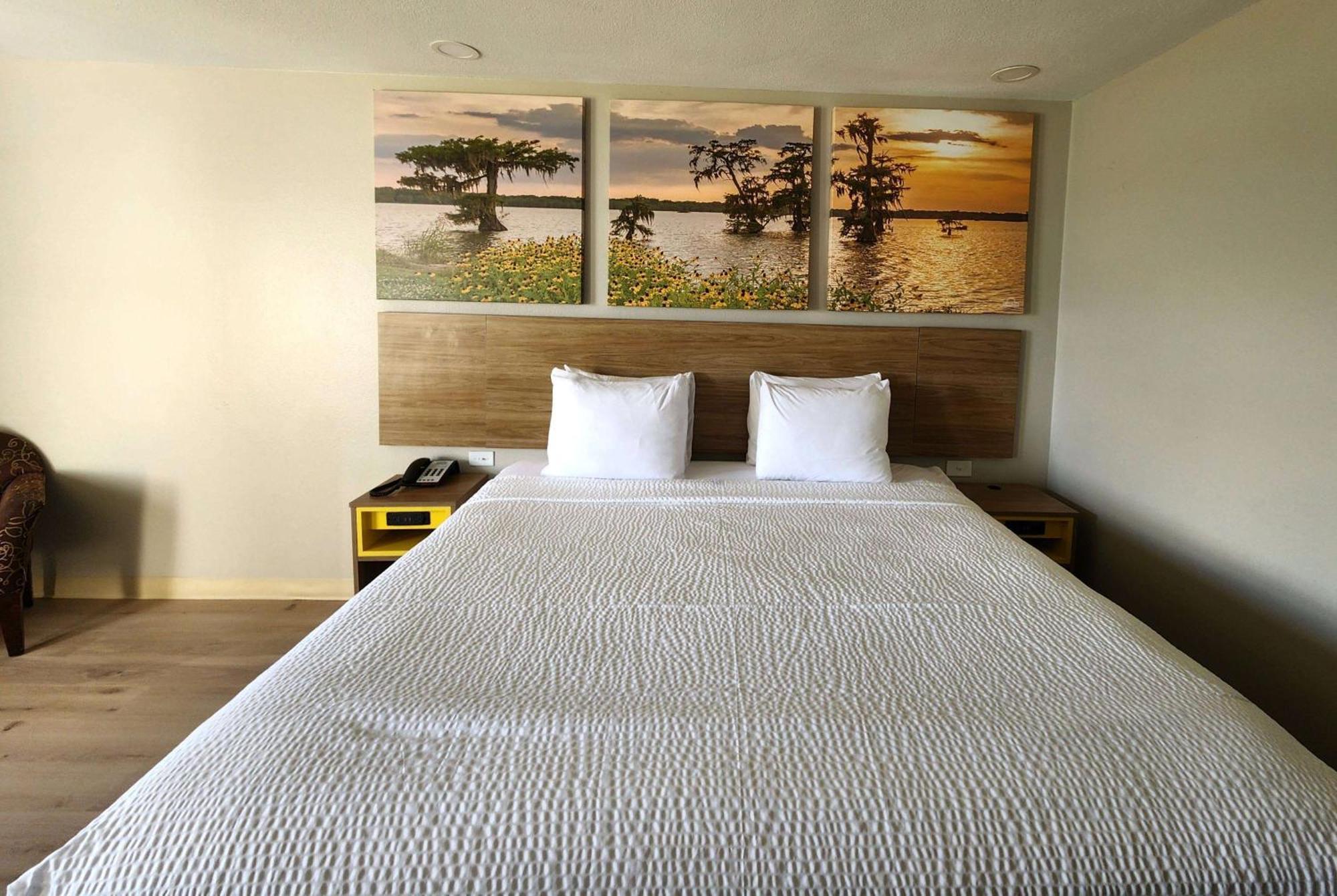 Days Inn By Wyndham Lafayette Scott Экстерьер фото