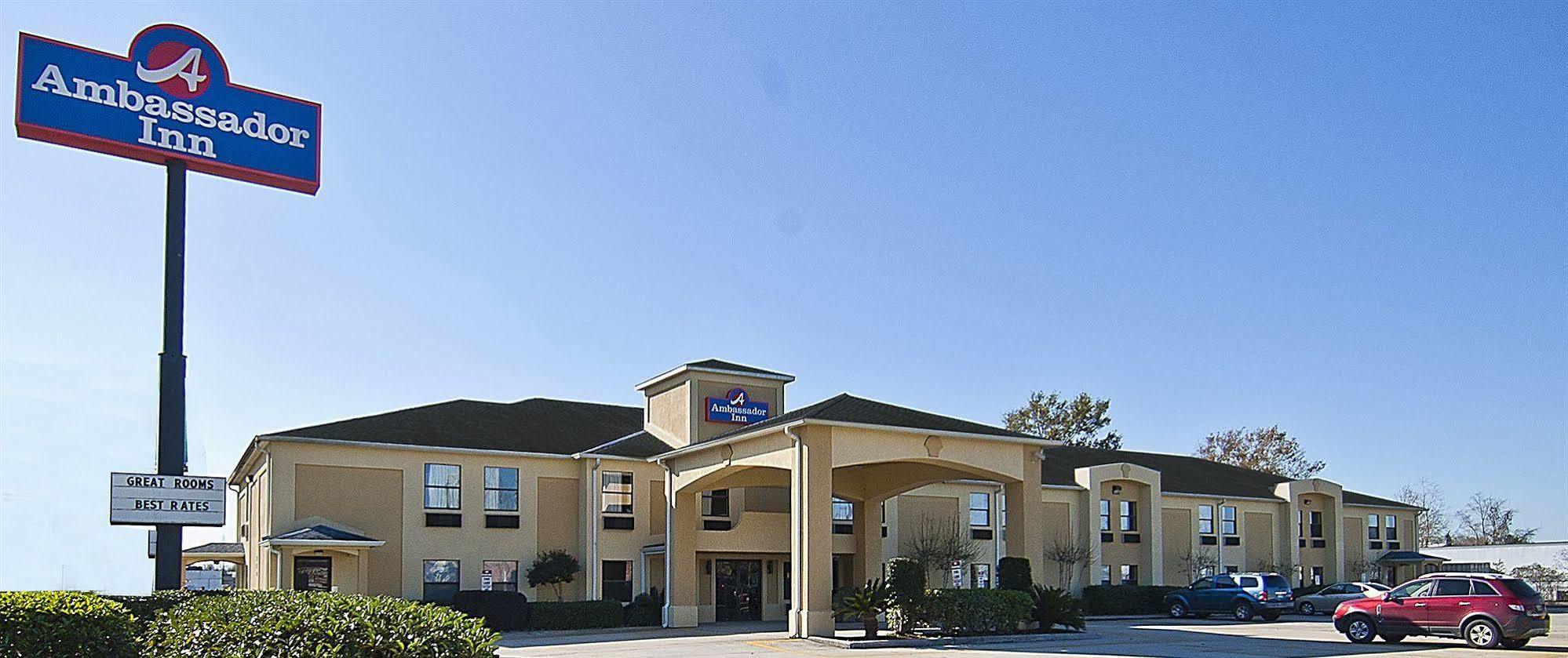 Days Inn By Wyndham Lafayette Scott Экстерьер фото